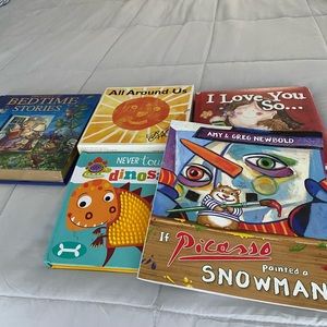 Children’s books (5) on hold for Valentine